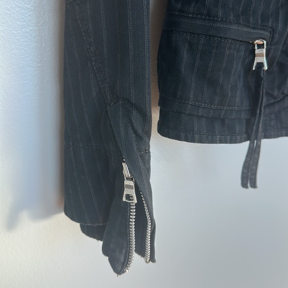 Banana republic pinstripe jacket Small - Picture 3 of 8